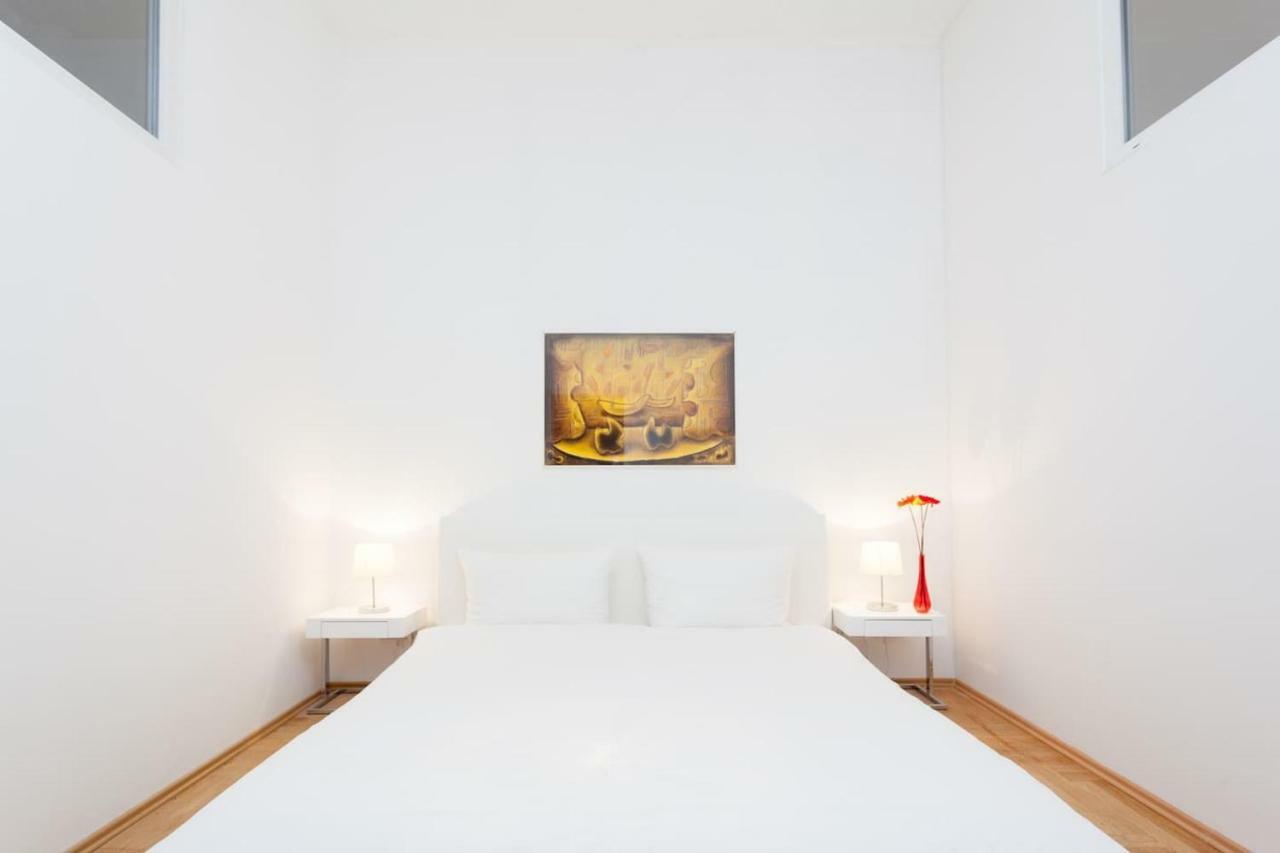 Labyrinth Apartment Berlin Exterior foto