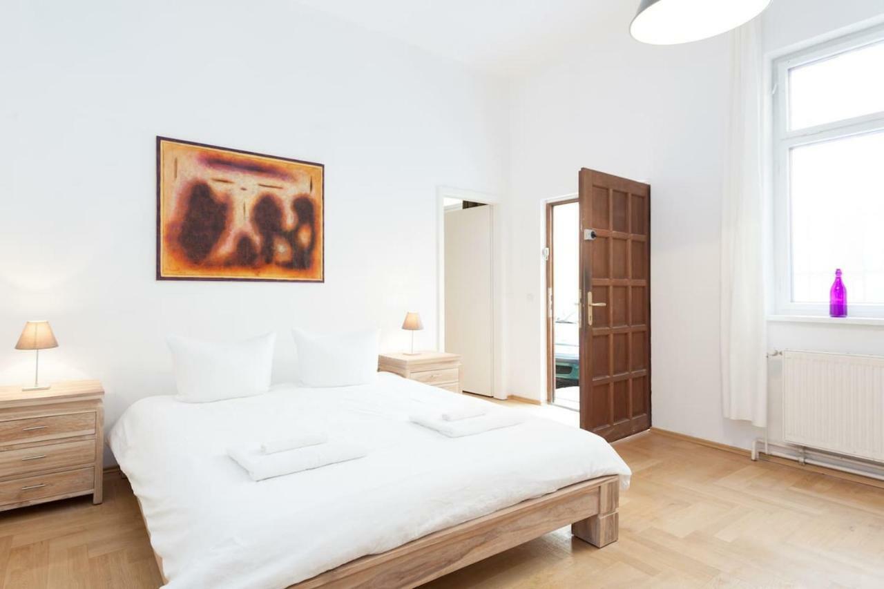 Labyrinth Apartment Berlin Exterior foto