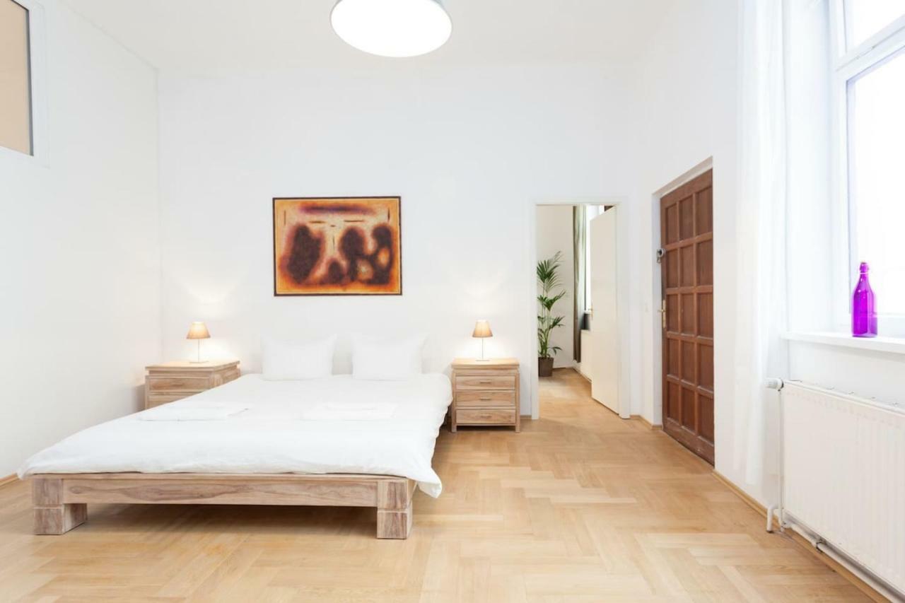Labyrinth Apartment Berlin Exterior foto